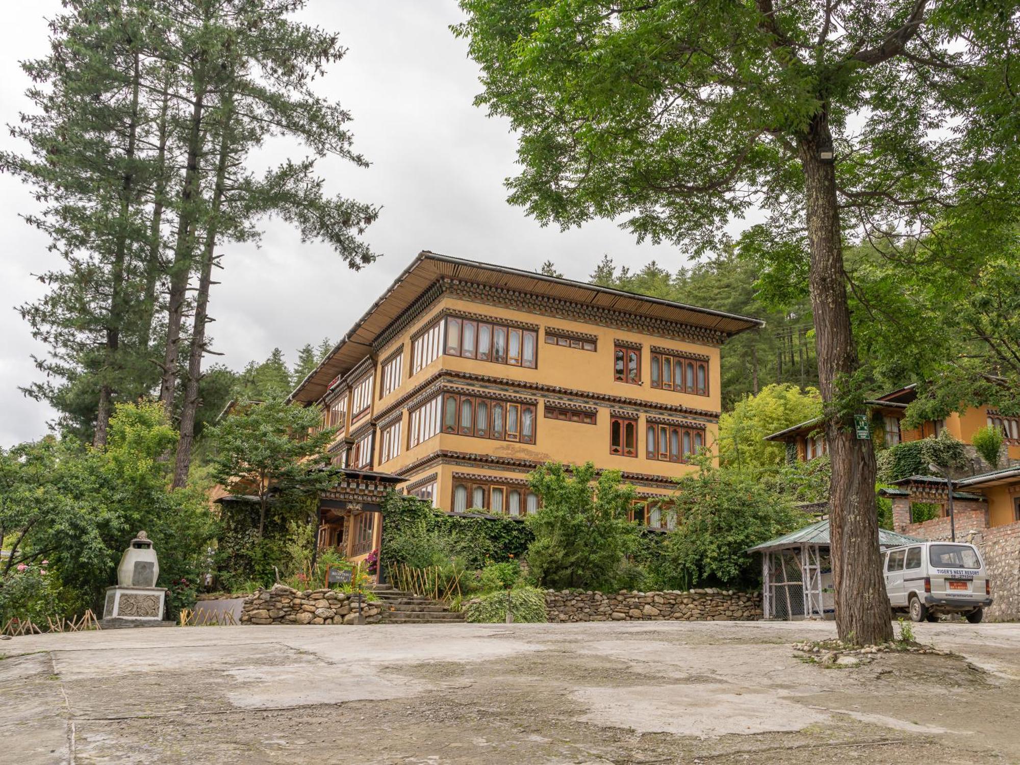 Tiger'S Nest Resort - Best Resort In Paro Luaran gambar