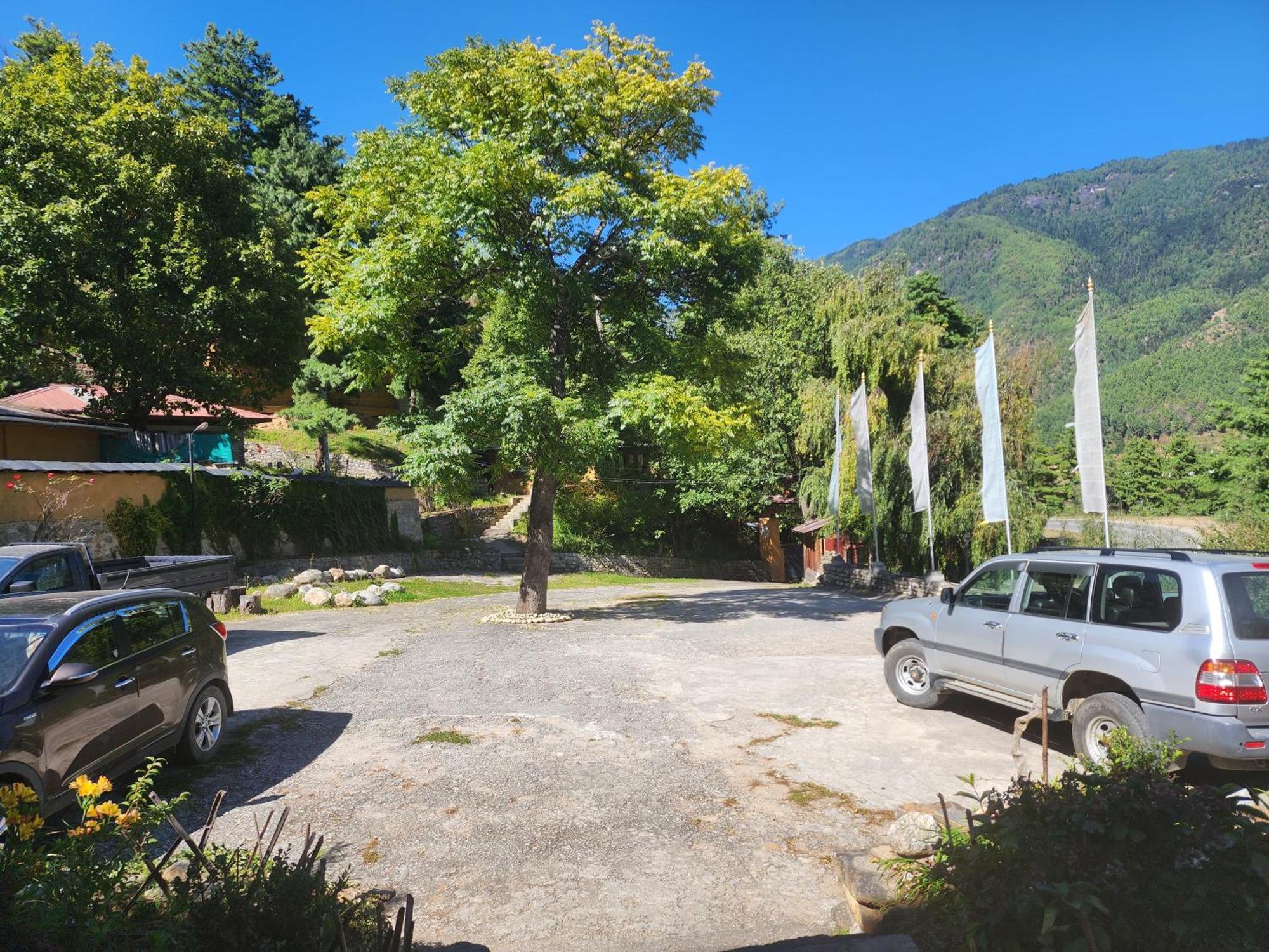 Tiger'S Nest Resort - Best Resort In Paro Luaran gambar